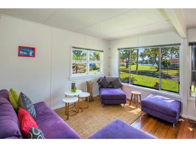 6 Rowley Street, Mylestom NSW 2454