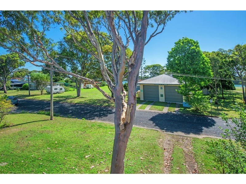 6 Rowley Street, Mylestom NSW 2454