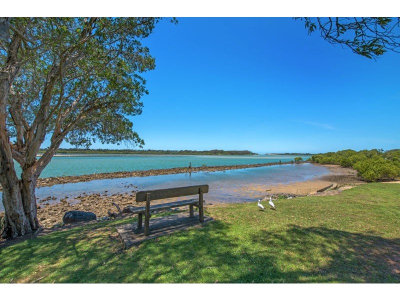 21-23 Orara Street, Urunga NSW 2455
