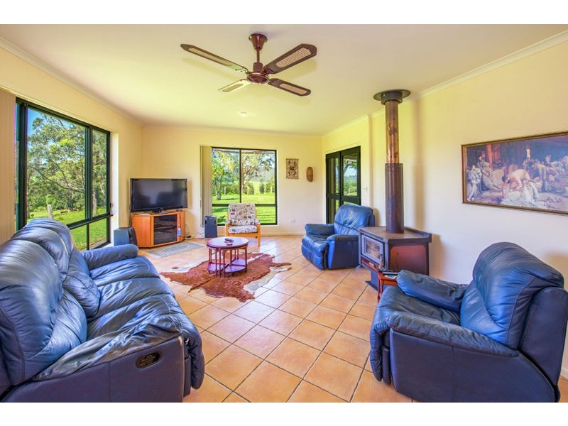 95 Camp Creek Road Lowanna, Coffs Harbour NSW 2450