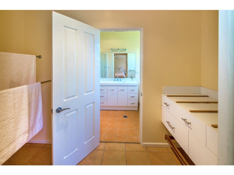 95 Camp Creek Road Lowanna, Coffs Harbour NSW 2450