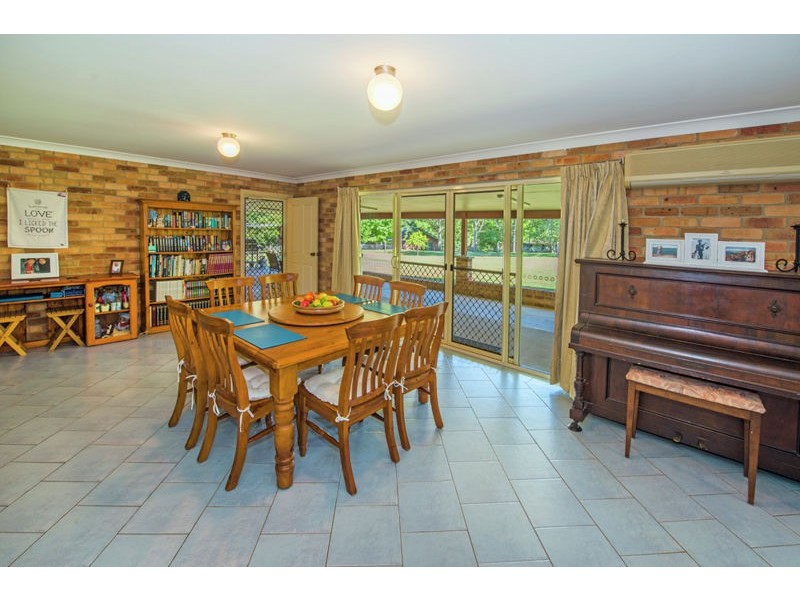 84 Faviell Drive, Bonville NSW 2441