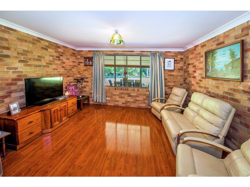 84 Faviell Drive, Bonville NSW 2441