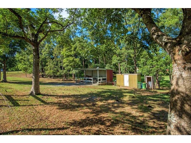 84 Faviell Drive, Bonville NSW 2441