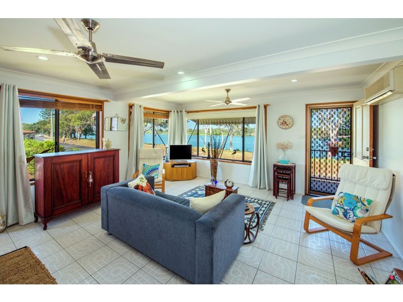 12 Wedgewood Avenue, Mylestom NSW 2454