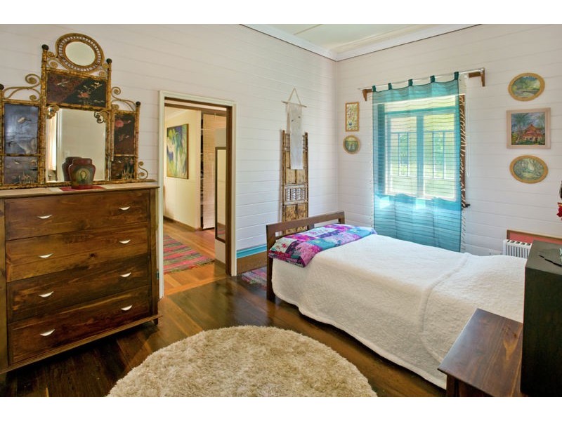 2 Swimming Creek Road, Nambucca Heads NSW 2448