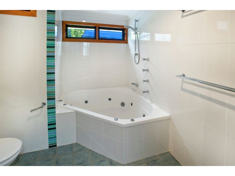 2 Swimming Creek Road, Nambucca Heads NSW 2448