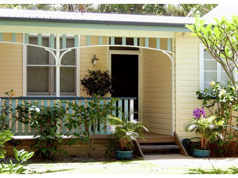 2 Swimming Creek Road, Nambucca Heads NSW 2448