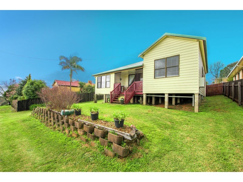 52 Myrtle Street, Dorrigo NSW 2453