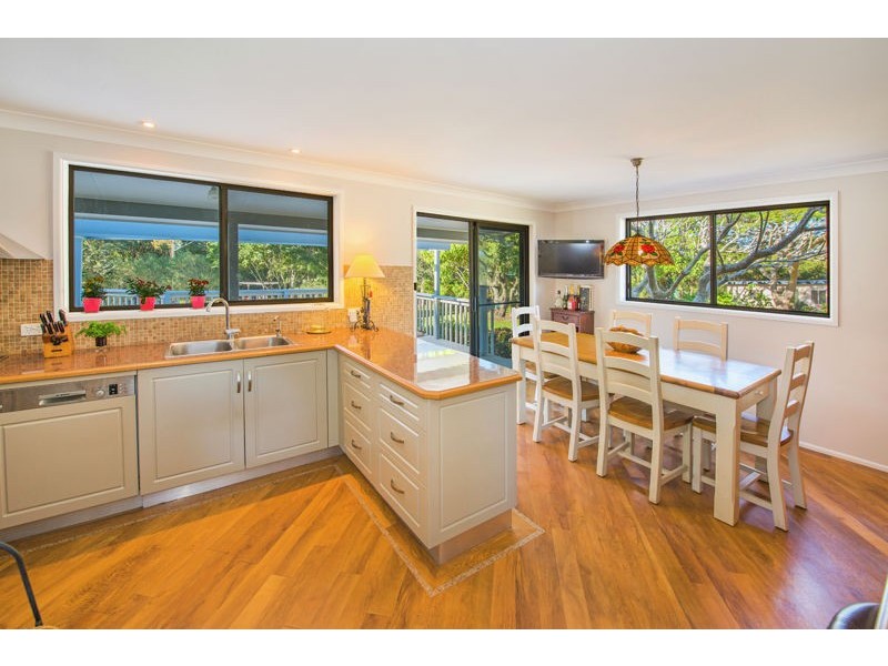 160 Crossmaglen Road, Bonville NSW 2441