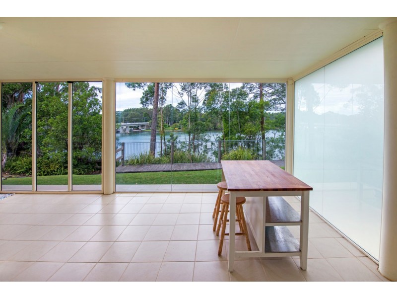 6 Dolphin Court, Urunga NSW 2455