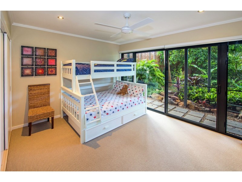 15 Dolphin Place, Valla Beach NSW 2448