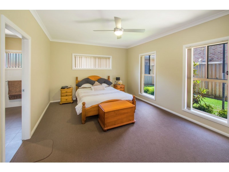 136a Ocean View Drive, Valla Beach NSW 2448
