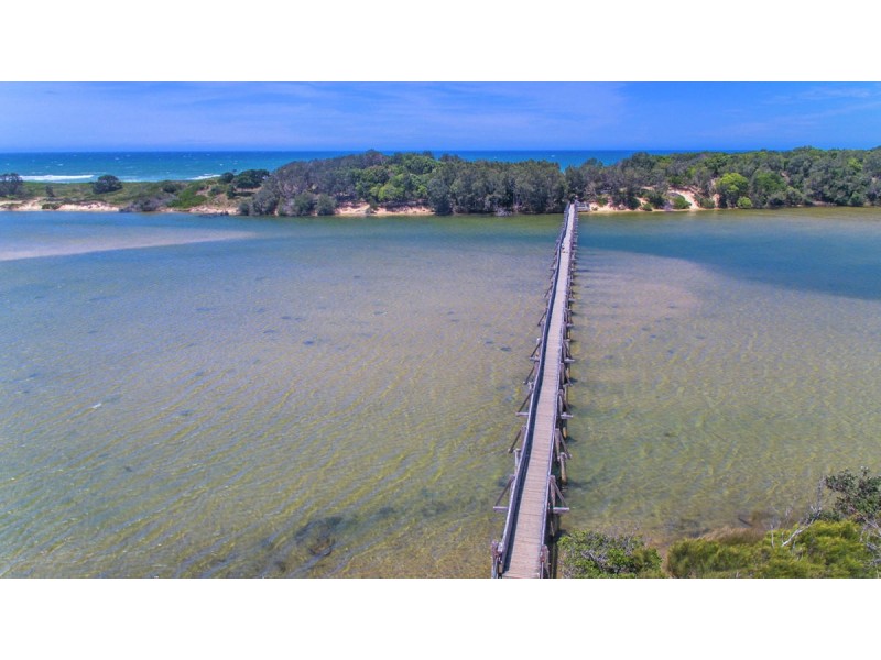 136a Ocean View Drive, Valla Beach NSW 2448