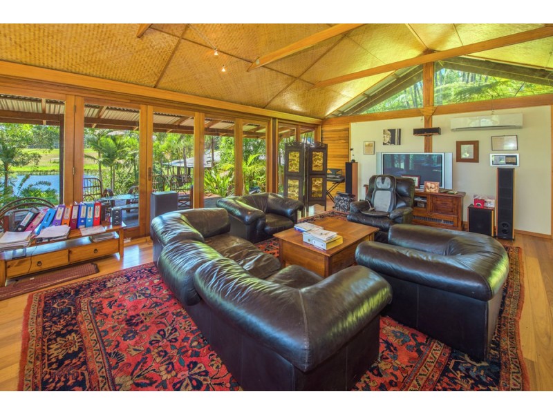 211 Ballards Road, Urunga NSW 2455