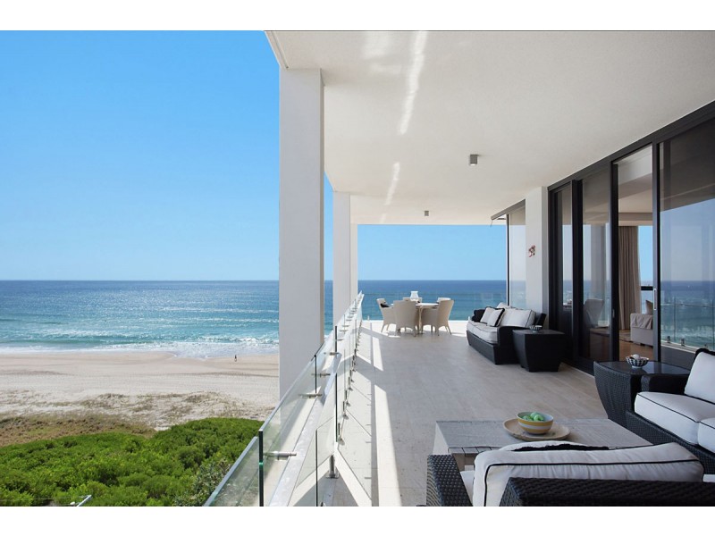 The Penthouse 470 The Esplanade, Palm Beach QLD 4221