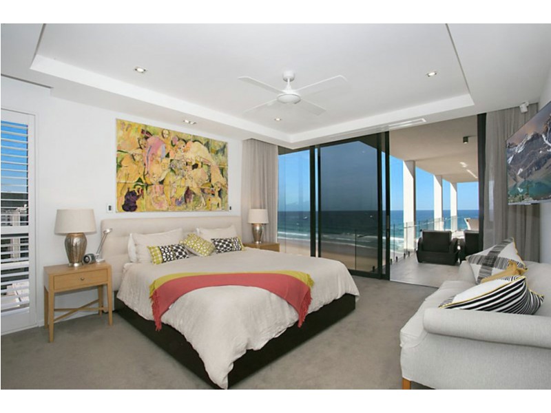 The Penthouse 470 The Esplanade, Palm Beach QLD 4221