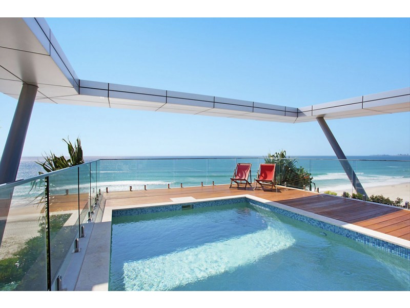 The Penthouse 470 The Esplanade, Palm Beach QLD 4221