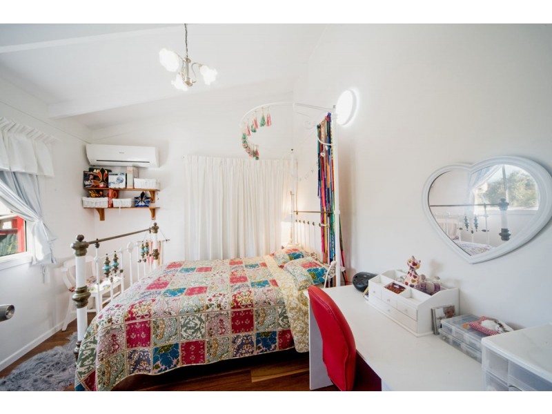 127 Camm Road, Mount Julian QLD 4800