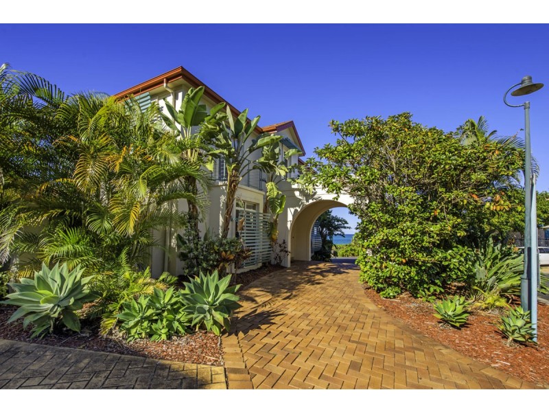 Townhouse 56/94 Solitary Islands Way, Sapphire Beach, Coffs Harbour NSW 2450