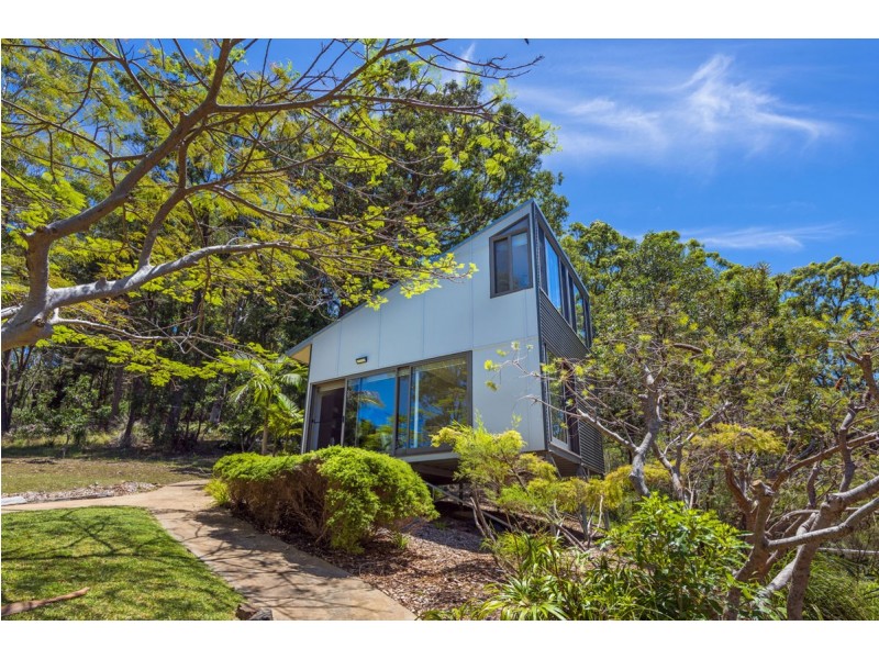 847 Grassy Head Road, Way Way, Scotts Head NSW 2447