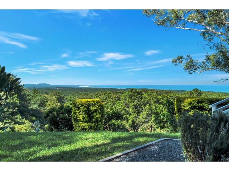 82 Gaudrons Road, Sapphire Beach NSW 2450