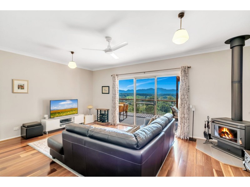 19 Henry Boultwood Drive, Fernmount, Bellingen NSW 2454