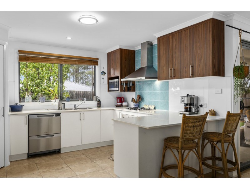 8 Figwood Drive, Bellingen NSW 2454