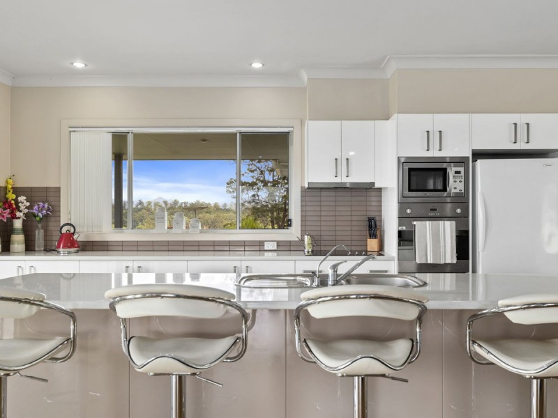 96 Peppertree Grove, Talarm NSW 2447