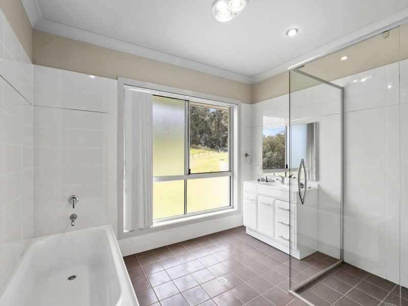 96 Peppertree Grove, Talarm NSW 2447