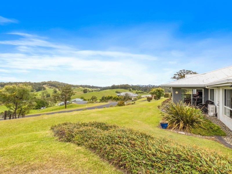 96 Peppertree Grove, Talarm NSW 2447