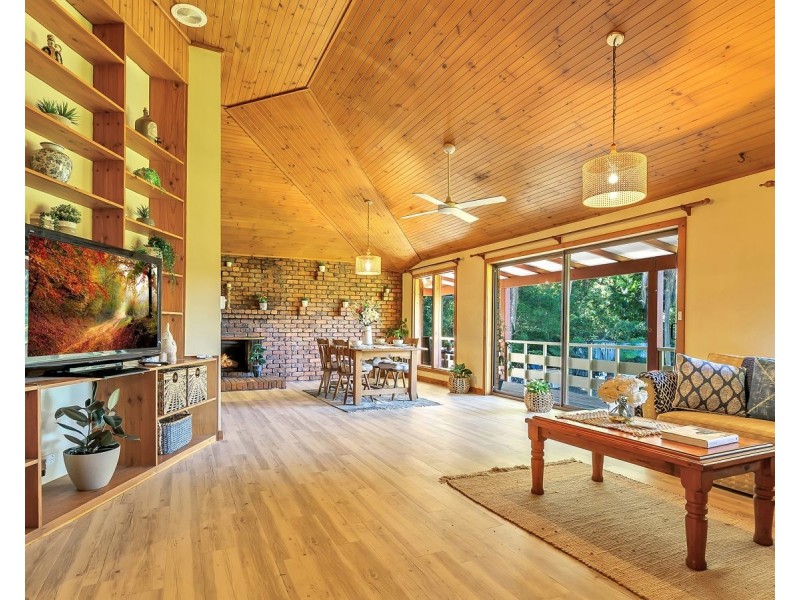 25 Tuckers Rock Road, Repton NSW 2454