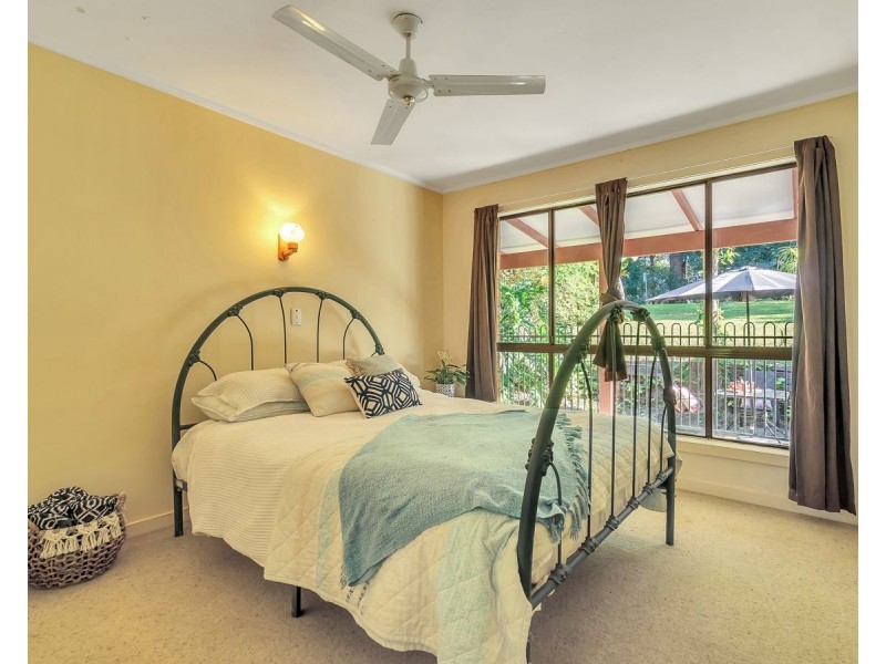 25 Tuckers Rock Road, Repton NSW 2454