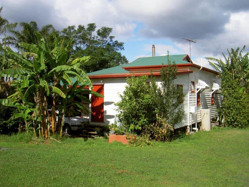 Blackbutt QLD 4306