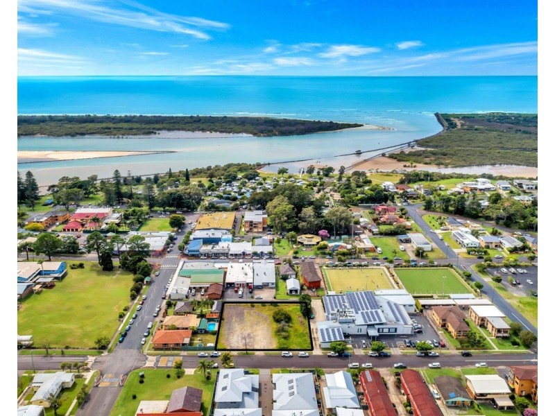 16 Orara Street, Urunga NSW 2455