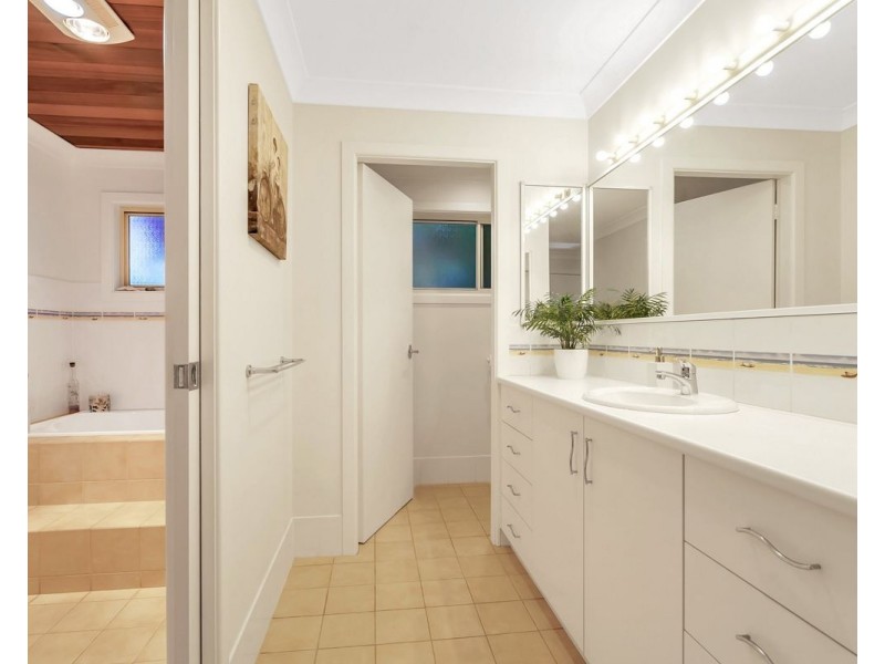 4 Hilliana Close, Bellingen NSW 2454