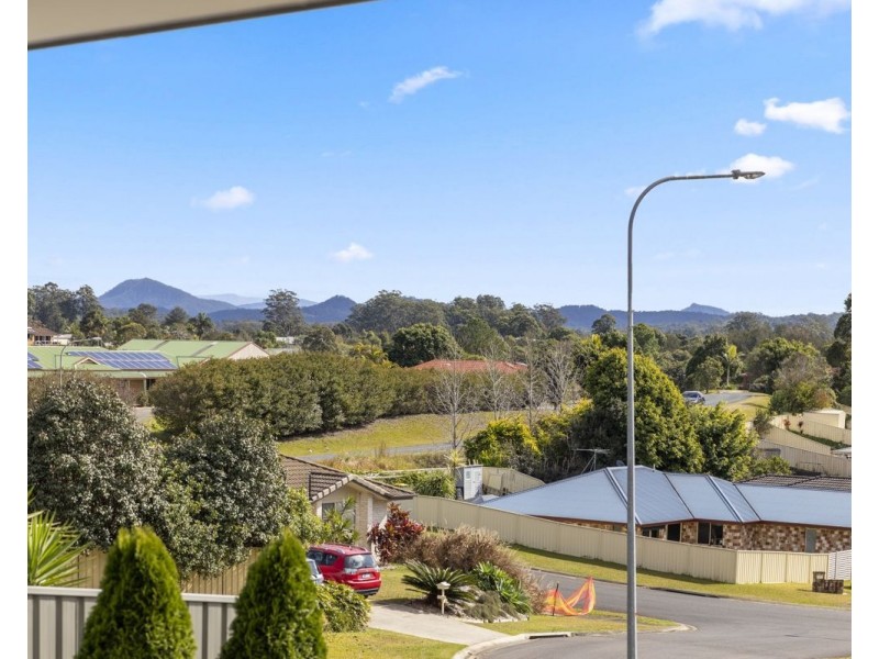 17 Rowe Drive, Macksville NSW 2447