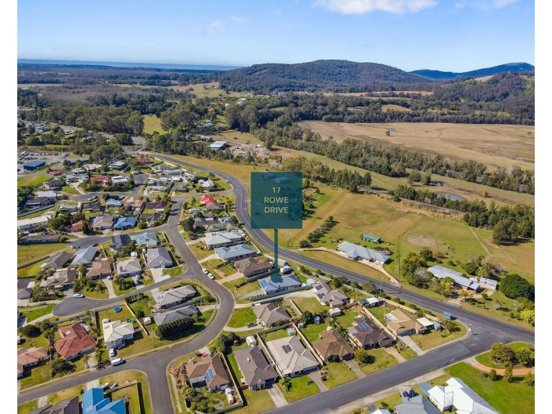 17 Rowe Drive, Macksville NSW 2447