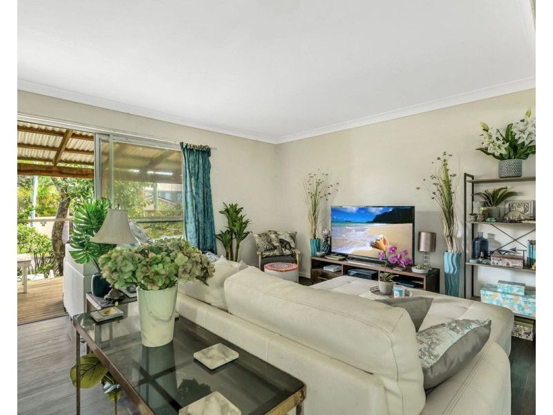 51 Blue Gum Avenue, Sandy Beach NSW 2456