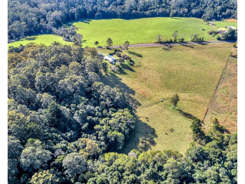 61 Lowanna Road, Lowanna NSW 2450