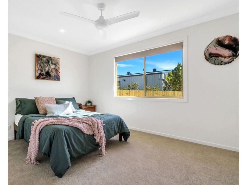 56 Ocean View Road, Arrawarra Headland NSW 2456