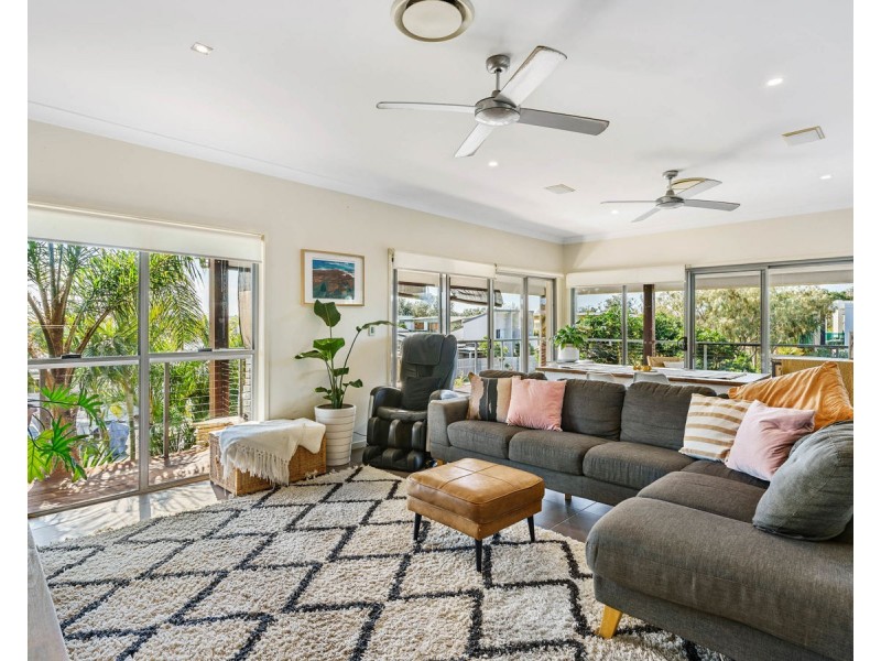 2 She-Oak Lane, Casuarina NSW 2487