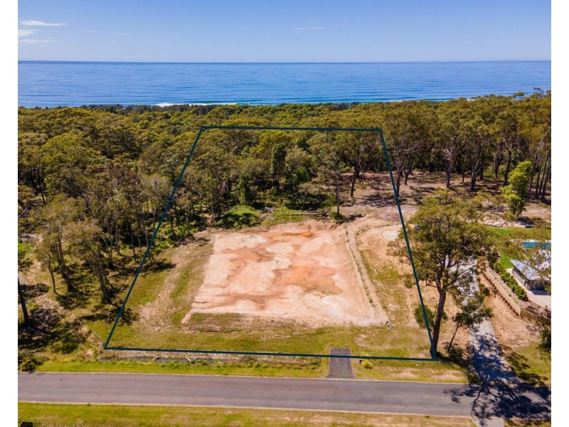 121 Pearl Circuit, Valla NSW 2448