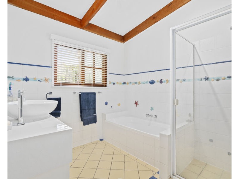 38 Hidden Valley Road, Bonogin QLD 4213