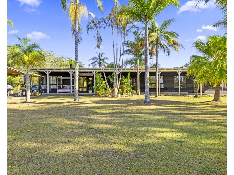 1098 Crescent Head Road, Crescent Head NSW 2440