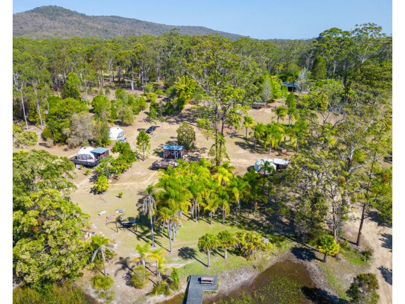 1098 Crescent Head Road, Crescent Head NSW 2440