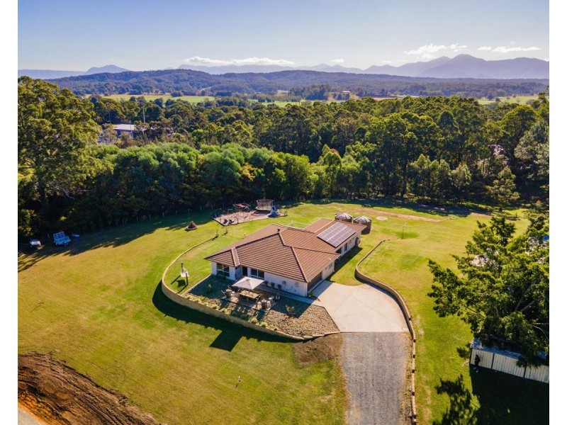 106a Old Pacific Highway, Raleigh NSW 2454