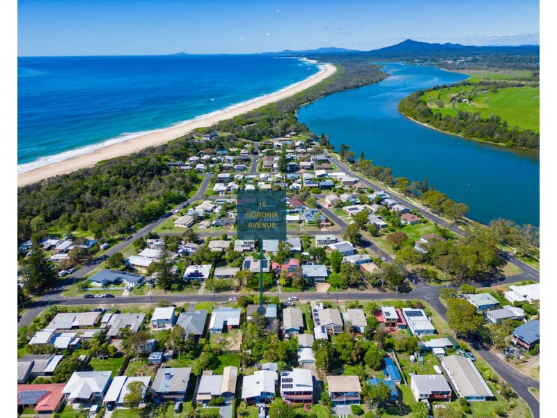 10 Boronia Avenue, Mylestom NSW 2454