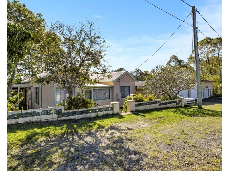 96-98 Old Pacific Highway, Raleigh NSW 2454