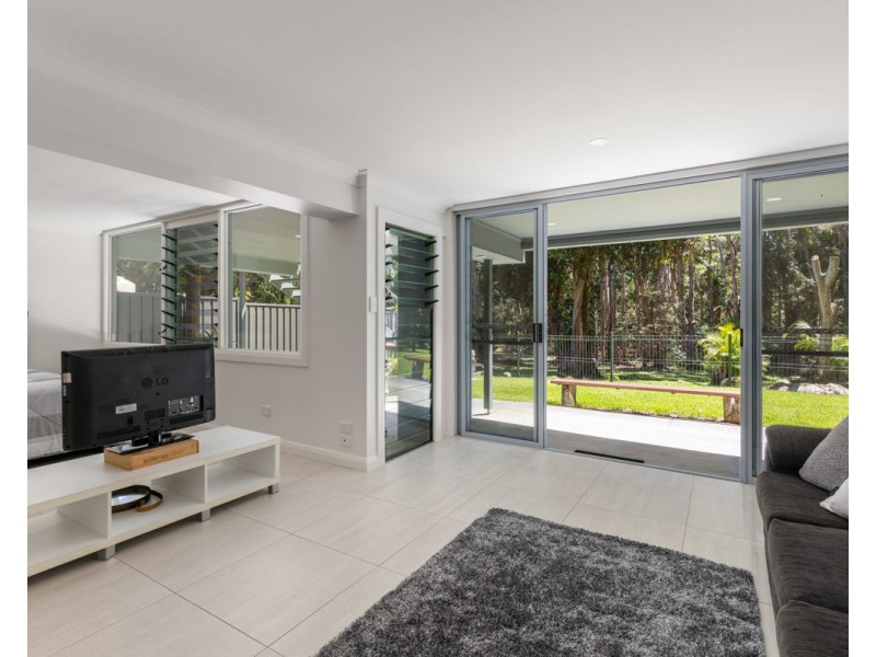 6 Carri Street, Arakoon NSW 2431